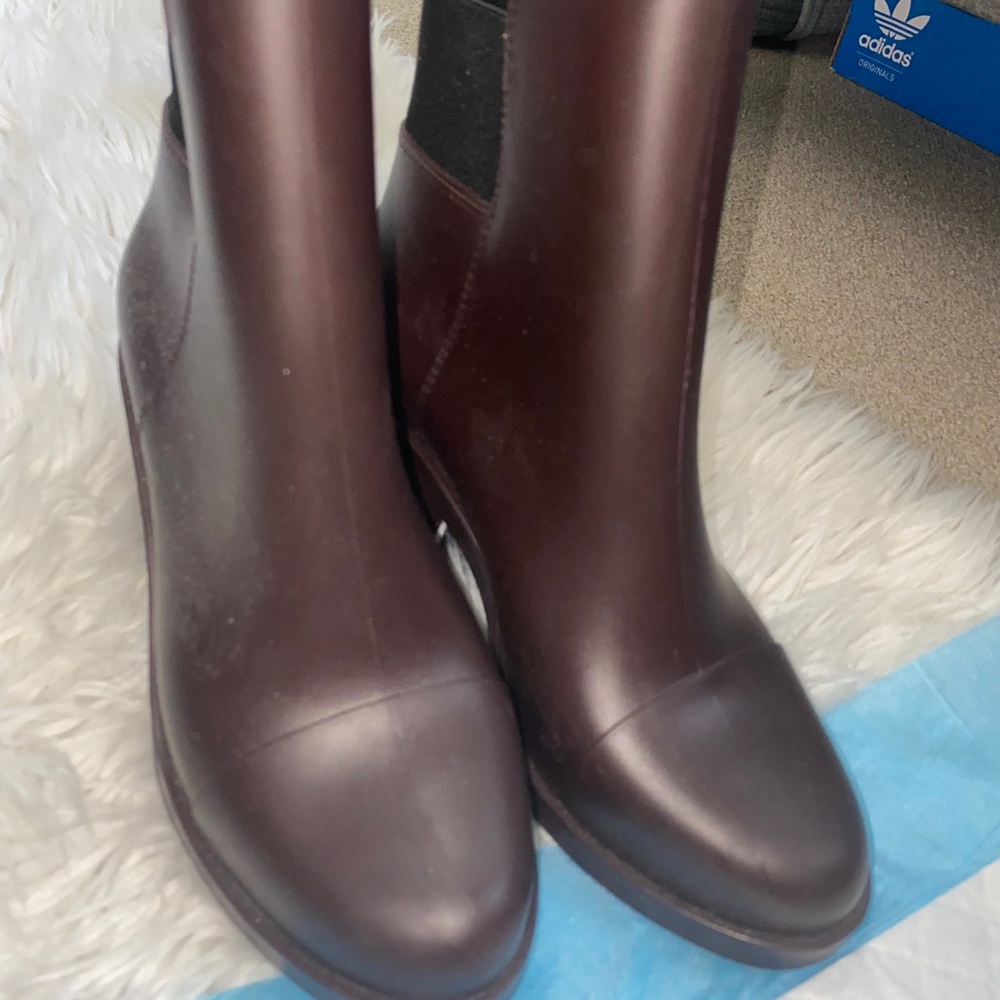 Rain boots
